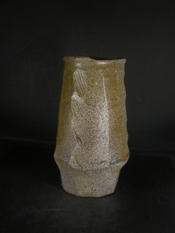 備前焼　穴窯　備前焼異色作家　吉岡　勝巳　最新作窯変面取り・鎬花入１５