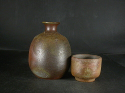 大平誠之助 備前 板目 牡丹餅 窯変 皿 大平誠之助 備前 板目 牡丹餅 窯変 皿