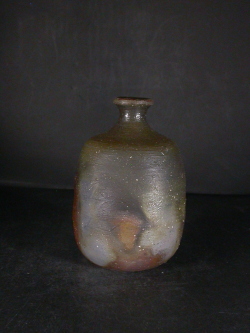 花入 (備前焼) 乗松俊行 作 伝統工芸士 乗松俊行 備前焼 耳付矢筈口花入 花瓶 花器 フラワー