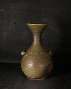 備前 瓢掛花入 (山下譲治 作) 備前 瓢掛花入 (山下譲治 作)