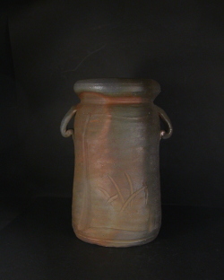 花瓶 備前焼 伊勢崎卓