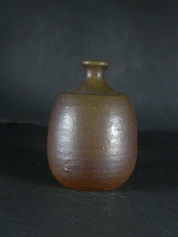 備前焼 登窯 窯元 金重利陶苑 第77代金重利右衛門陶弘 黄ゴマ