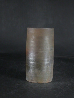 備前焼　登窯　備前焼中堅作家　備前焼伝統工芸士　安東　利喜　桟切ビール他グラス３