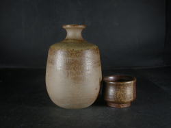 備前焼　登窯　備前焼窯元　一陽窯　共箱付き黄ゴマ酒器セット１