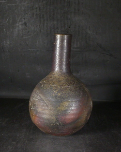 備前焼⑬　掛花入れ　ゴマ　丁斎　【22】 備前焼ひさご型掛花入れ(登り窯) | 岡山県備前市 | ふるさと納税サイト