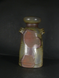 備前焼　登窯　備前焼物故作家　松笠　靖彦　共箱付き窯変耳付き花入１