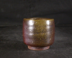 備前焼 登窯 岡山県無形文化財 故4代松田 華山 共箱付き黄ゴマぐい呑