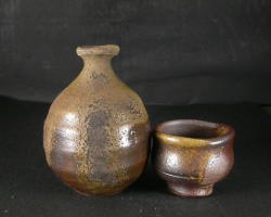 備前焼 登窯 備前焼中堅作家 的野 求 共箱付き黄ゴマ酒器セット