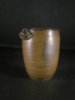 備前焼　登窯　備前焼中堅作家　竹内　靖之（山本）　最新作金彩・黄ゴマ蟹付きビール他グラス１１