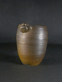 備前焼　登窯　備前焼中堅作家　竹内　靖之（山本）　最新作蟹付き黄ゴマビール他グラス１６