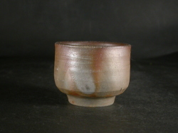 備前焼　登窯　備前焼女流作家　竹内　千恵（山本）　最新作桟切・黄ゴマぐい呑１