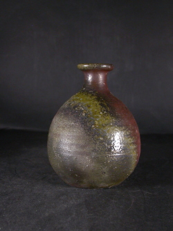 備前焼　登窯　備前焼中堅作家　竹内　靖之（山本）　最新作黄ゴマ徳利３