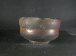 備前焼　登窯　備前焼中堅作家　竹内　靖之（山本）　最新作蟹付き桟切・黄ゴマ抹茶茶碗１