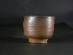 備前焼　登窯　備前焼女流作家　竹内　千恵（山本）　最新作黄ゴマぐい呑２