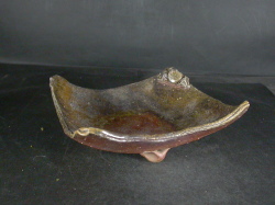 備前焼　登窯　備前焼中堅作家　竹内　靖之（山本）　最新作蟹付き窯変四方皿２２