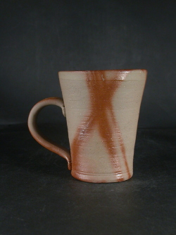 備前焼　備前焼中堅作家　片岡　聖観　 緋襷手付きカップ・ビアジョッキ9