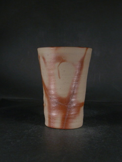 備前焼　登窯　備前焼中堅作家　片岡　聖観　大振りな緋襷ビール他グラス４