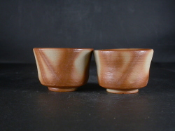 備前焼　備前焼中堅作家　片岡　聖観　緋襷ぐい呑２個組２