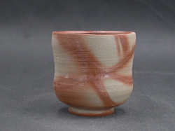 処分品　備前焼　備前焼中堅作家　片岡　聖観　 緋襷湯呑３２