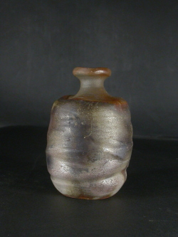 備前焼　登窯　備前市無形文化財　佐藤　苔助　共箱付き桟切徳利１９