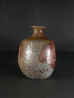 備前焼　登窯　備前市無形文化財　森　泰司　四方桟共箱付き窯変徳利１１