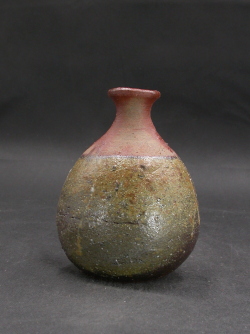 備前焼　備前市無形文化財　柴岡　紘一　共箱付き緋襷・黄ゴマ徳利１２