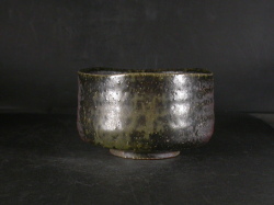 備前焼　登窯　備前焼中堅作家　久郷　剛司　共箱付き黄・黒ゴマ抹茶茶碗１