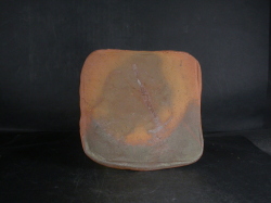 備前焼 登窯 備前焼若手作家 中村 和樹 最新作緋襷・黄ゴマ石目緋叩き