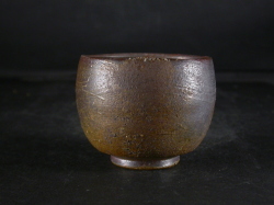 備前焼　登窯　備前焼中堅作家　柴岡　守　共箱付き桟切・黄ゴマぐい呑１
