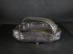 備前焼　穴窯　備前焼物故作家　小山　日出男　伊部手黄ゴマ黒備前手鉢１７