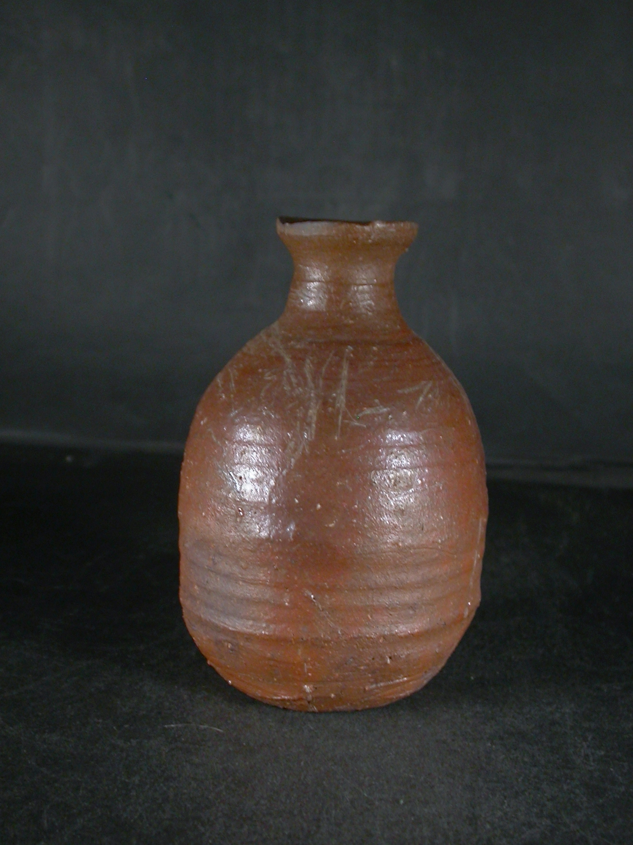 備前焼　穴窯　備前焼物故作家　前嶋　五一郎　緋襷・.糸ゴマ徳利１5