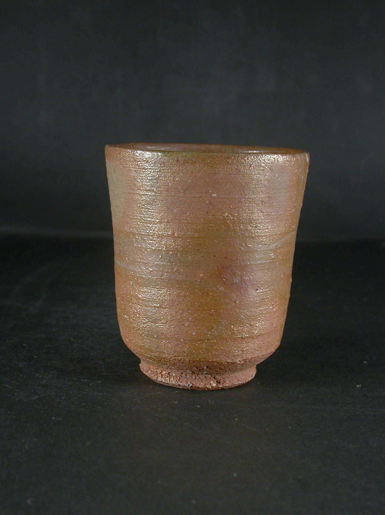 備前焼　穴窯　備前焼女流作家　前嶋　類子　緋襷湯呑１