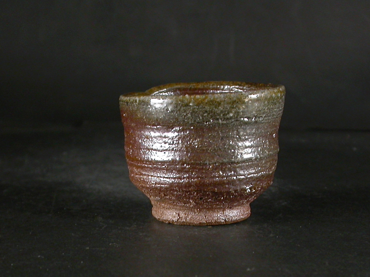 備前焼　穴窯　備前焼女流作家　前嶋　類子　黄ゴマぐい呑３