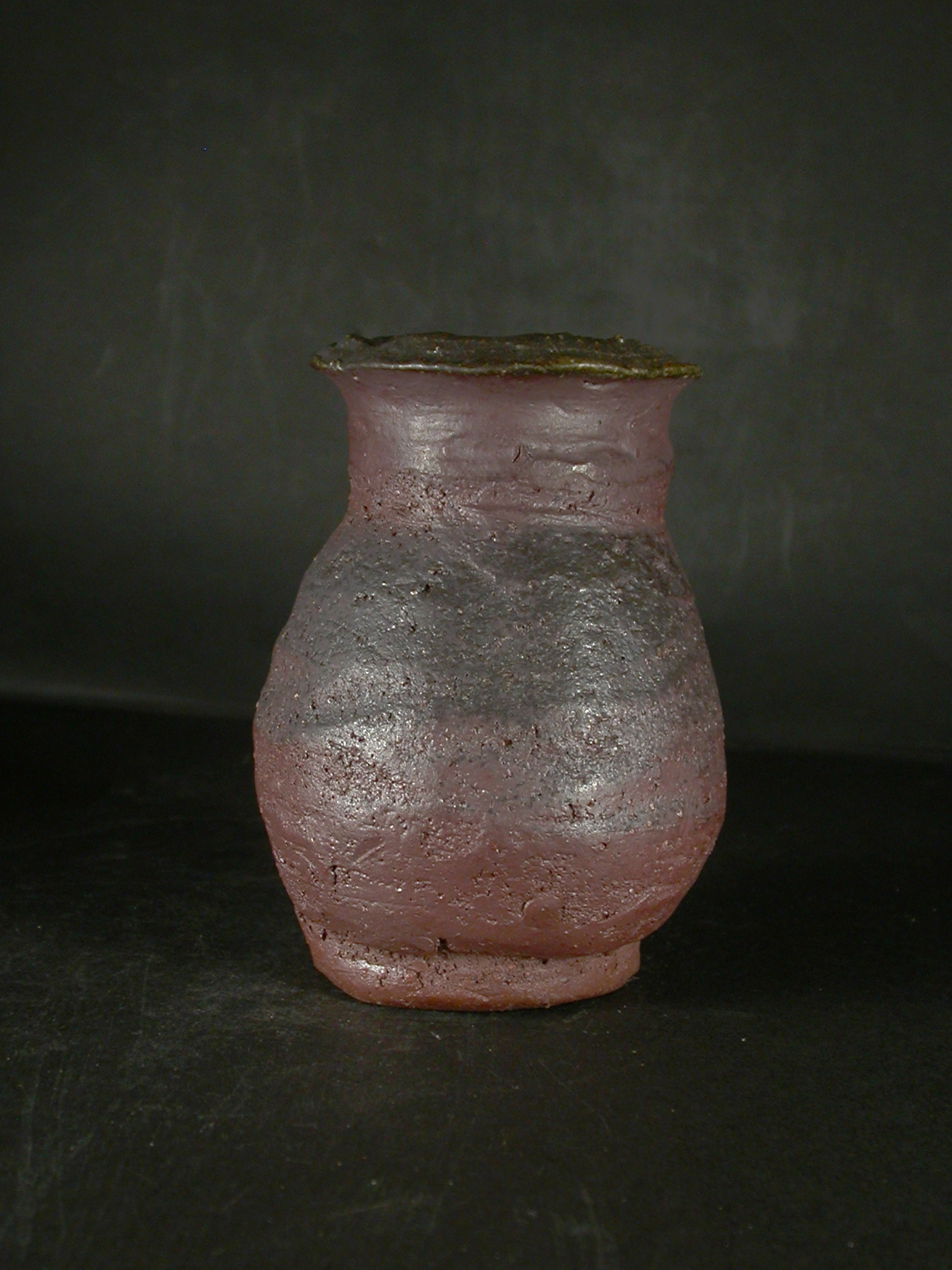 備前焼　穴窯　備前焼物故作家　前嶋　五一郎　手捻黄ゴマ小長壷６６