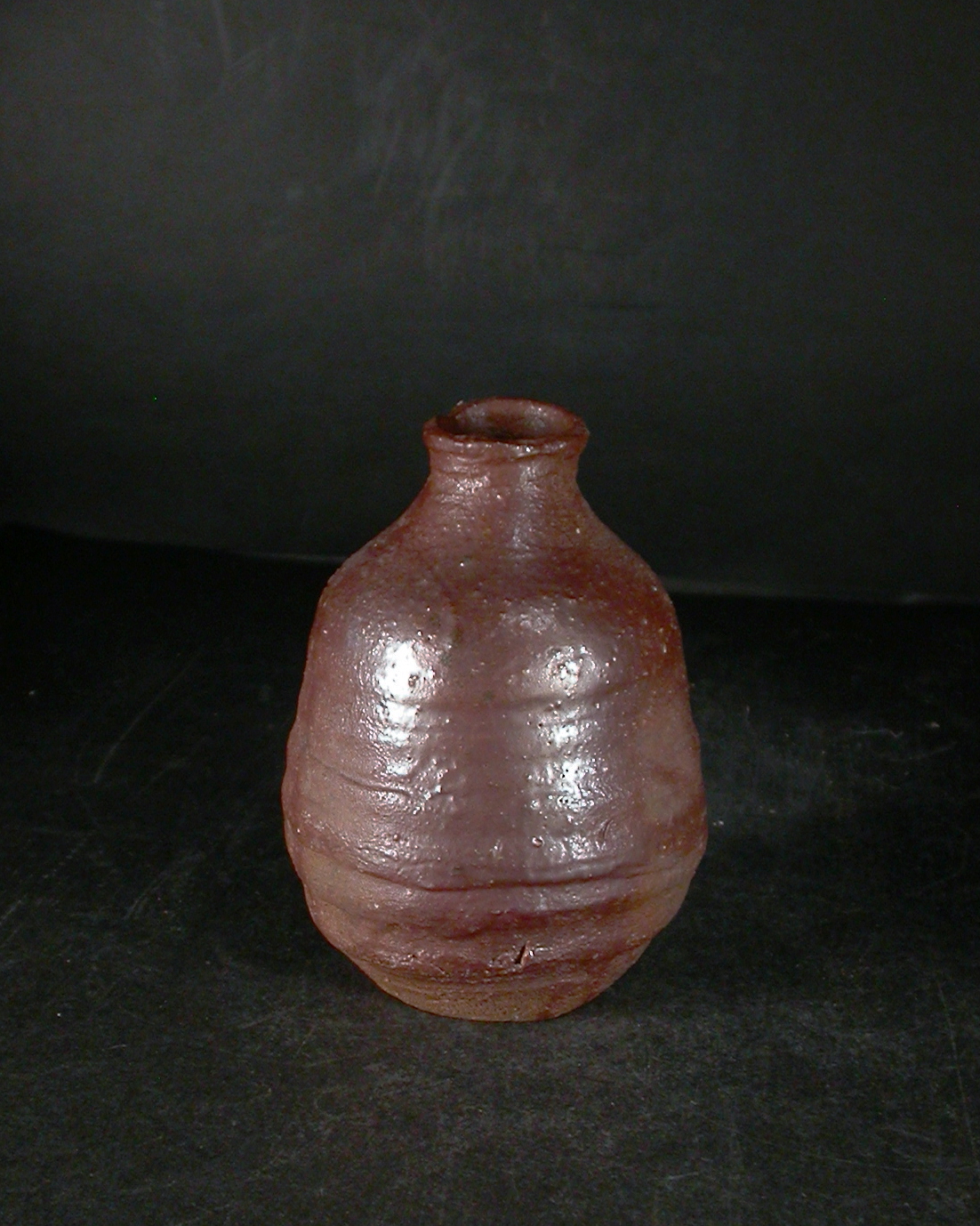 お買得　備前焼　穴窯　備前焼物故作家　前嶋　五一郎　少し小振りな緋襷徳利７