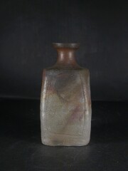 備前焼　登窯　備前焼中堅作家　橋本　勘介　金彩・桟切り・黄ゴマ四方徳利８