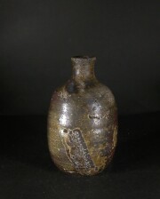 備前焼　登窯　備前焼物故作家　的野　求　窯変一輪花入１