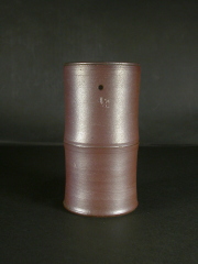 月間特価品　備前焼　登窯　本邸　祐芳　黄ゴマ竹節掛花入２