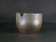 備前焼　備前焼窯元　泰山窯　金彩・緋襷・黄ゴマ灰皿１