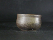 備前焼　登窯　備前焼中堅作家　備前焼伝統工芸士　安東　利喜　桟切・焦げ茶のゴマぐい呑２