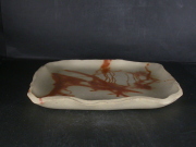 備前焼　備前焼ベテラン作家　森岡　宏　２３．５センチ緋襷叩き四方皿１