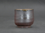 備前焼　登窯　備前焼中堅作家　岸本　昭彦　黄ゴマぐい呑２