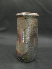 月間特価品　備前焼　登窯　備前焼中堅作家　中居　靖　共箱付き窯変花入２