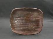 備前焼　登窯　作者不詳　緋襷・黄ゴマ木目叩き皿１