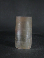 備前焼　登窯　備前焼中堅作家　備前焼伝統工芸士　安東　利喜　桟切ビール他グラス３