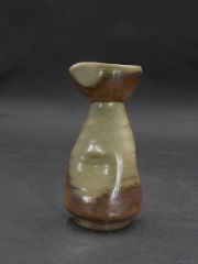 月間特価品　備前焼　備前焼窯元陶正園　木村　陶峰　黄ゴマ徳利１