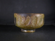 備前焼　登窯　備前焼物故作家　井上　武　四方桟共箱付き手捻り黄ゴマ抹茶茶碗１