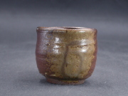 備前焼　登窯　備前焼物故作家　小野田　瑞穂　黄ゴマぐい呑１
