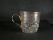 備前焼　登窯　備前焼中堅作家　竹内　靖之（山本）　最新作金彩・窯変削り手付きカップ５