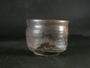 月間特価品　備前焼　登窯　備前焼中堅作家　竹内　靖之（山本）　最新作金彩・黒窯変ぐい呑２０